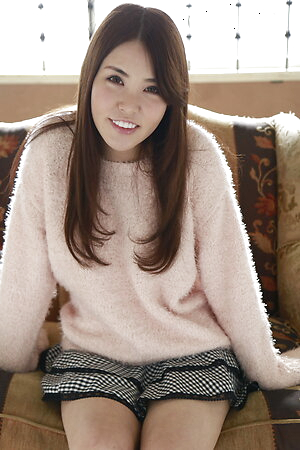 Look at the cute spoiled teen Mio Ozora