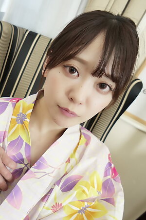 Cutest Japanese girl Miss Aki Igarashi comes to play today