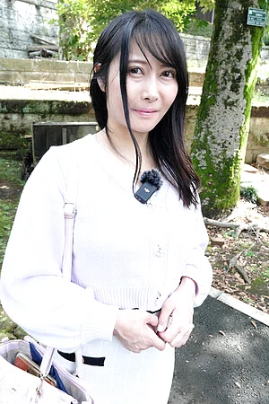 Welcome to our new model Miki Motohashi