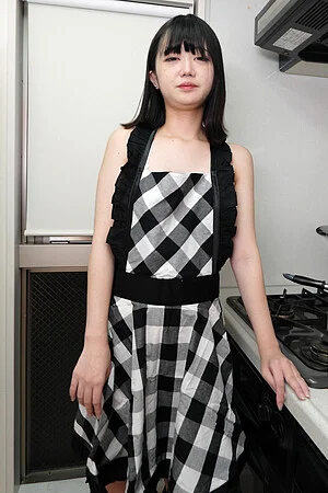 Cute Nanako Kawada is naughty in the kitchen